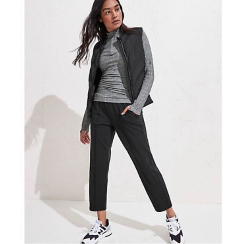 Athleta Venice Pintuck Pant Size Small Black Ankle Crop